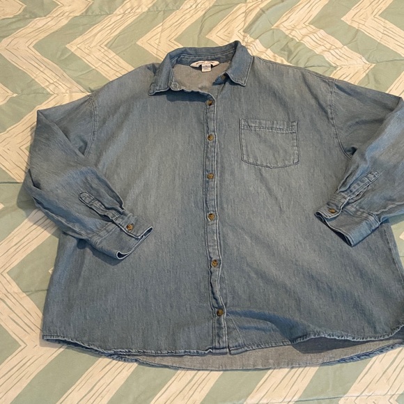 Old Navy Tops - Denim Button Down Shirt